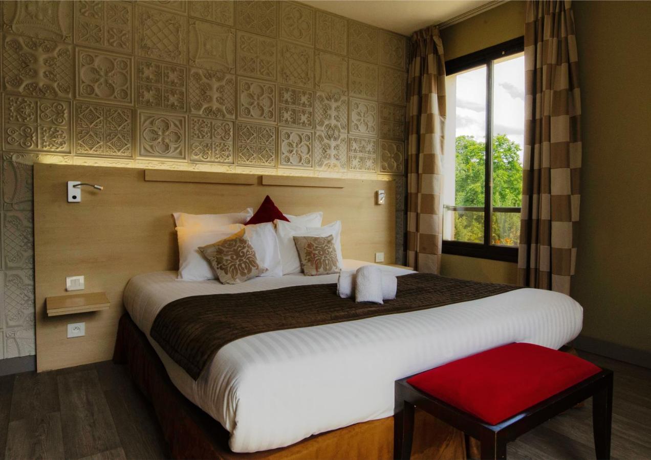 Au Grand Hotel De Sarlat - Pavillon De Selves Exterior photo